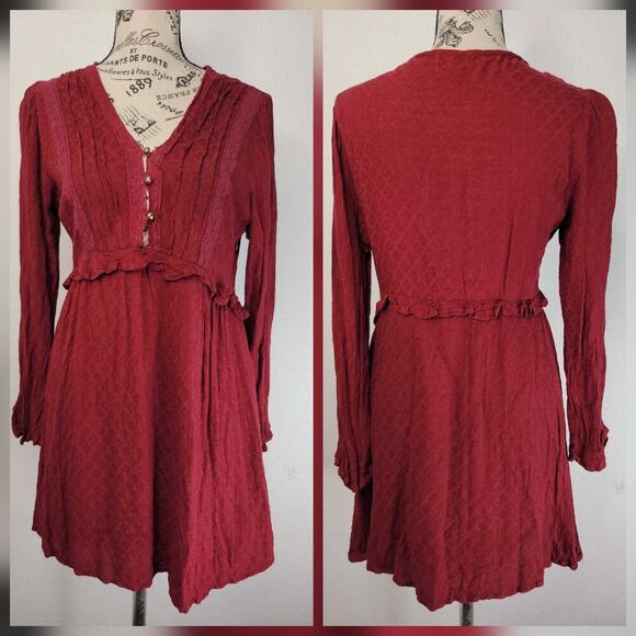 Coco Jaimeson Babydoll Mini Dress Sz Medium V Neck Long Sleeves Cottage Burgundy - Picture 1 of 10